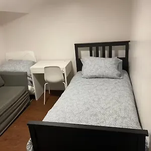 Basemewnt With Private Bathroom 36c Toronto